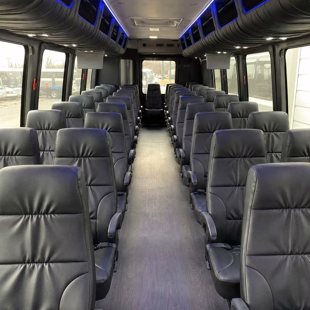 fairfield 30 passenger minibus rental