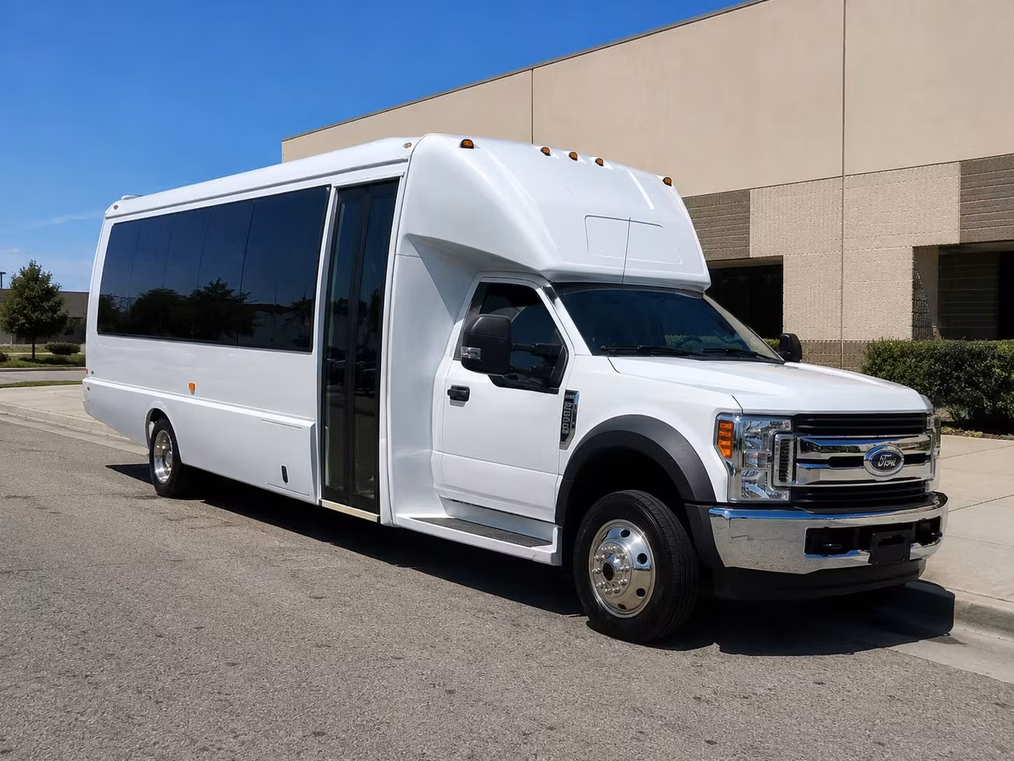 minibuses are a smart pick for smaller fairfield prom groups