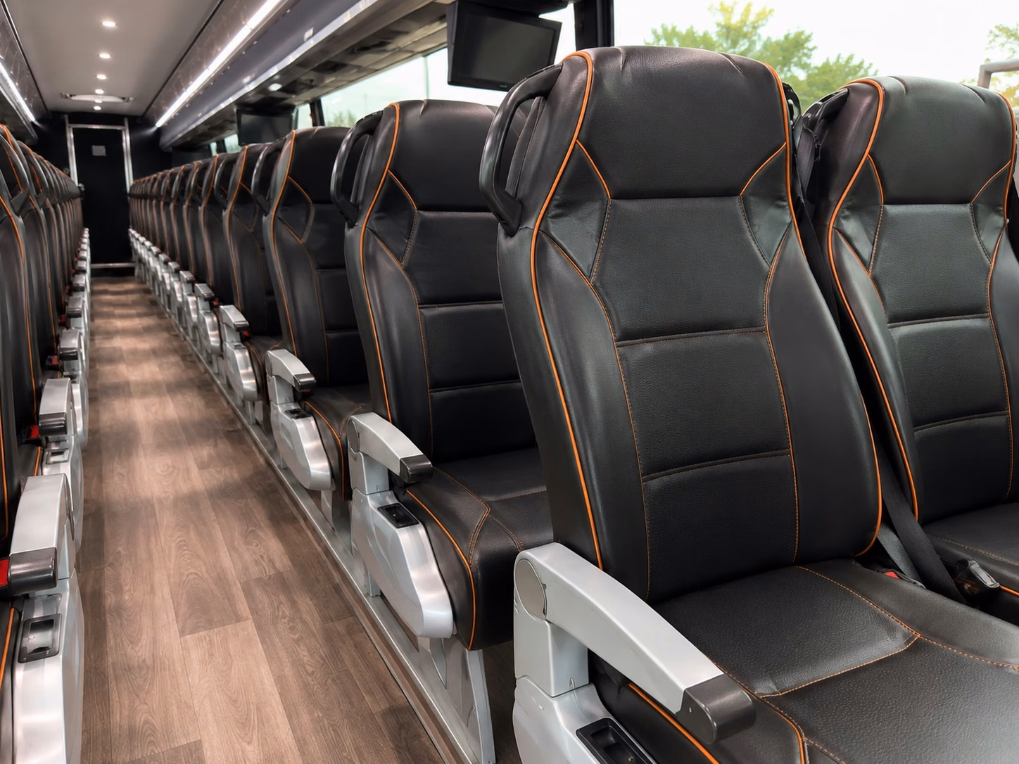 shuttle buses for sacred heart university pioneer games and campus athletics in fairfield