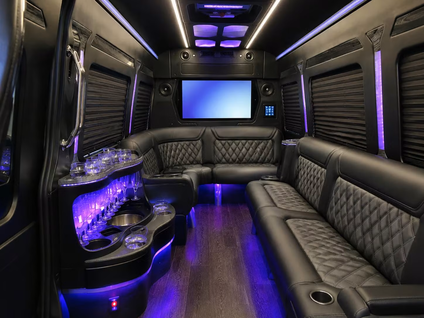 with one form book fan transportation to uconn huskies games and new haven area venues